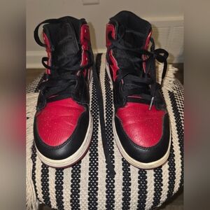 Red and Black Jordan 1s Mid Sneakers Size 7Y
